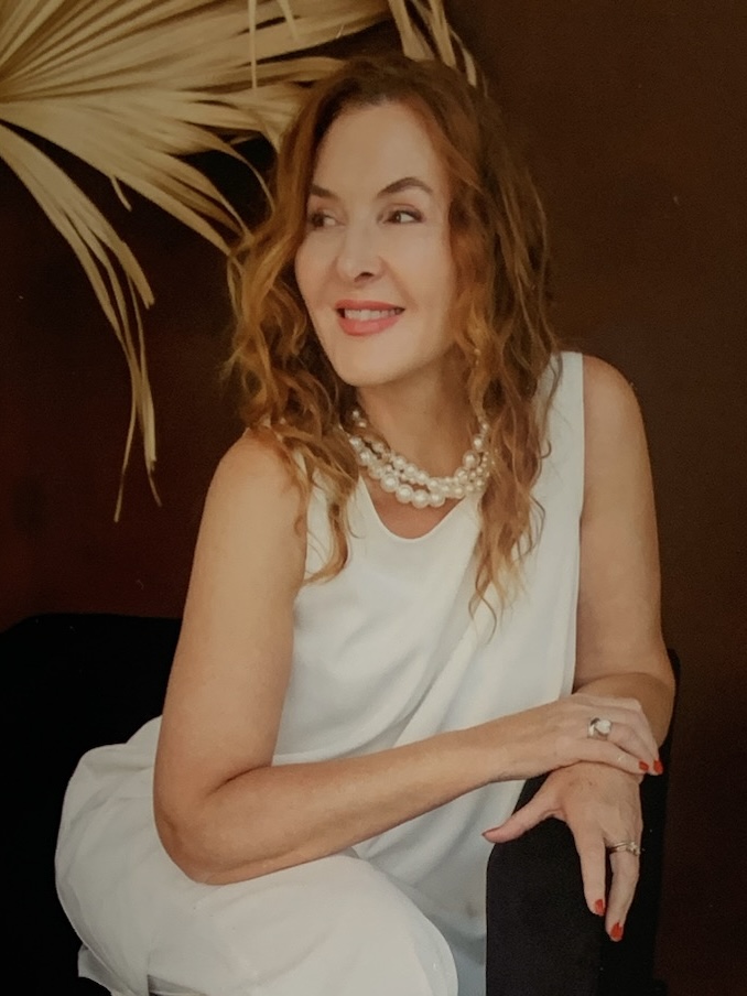 Dr Madeleine Carstens